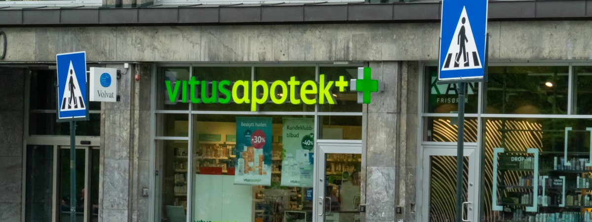 Coraz więcej osób przyjmuje leki przeciwbólowe: lider od lat niezmienny