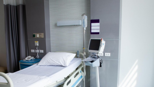 Skatowany przez ojca nastolatek zmarł. Mężczyzna przyznał się do zabójstwa