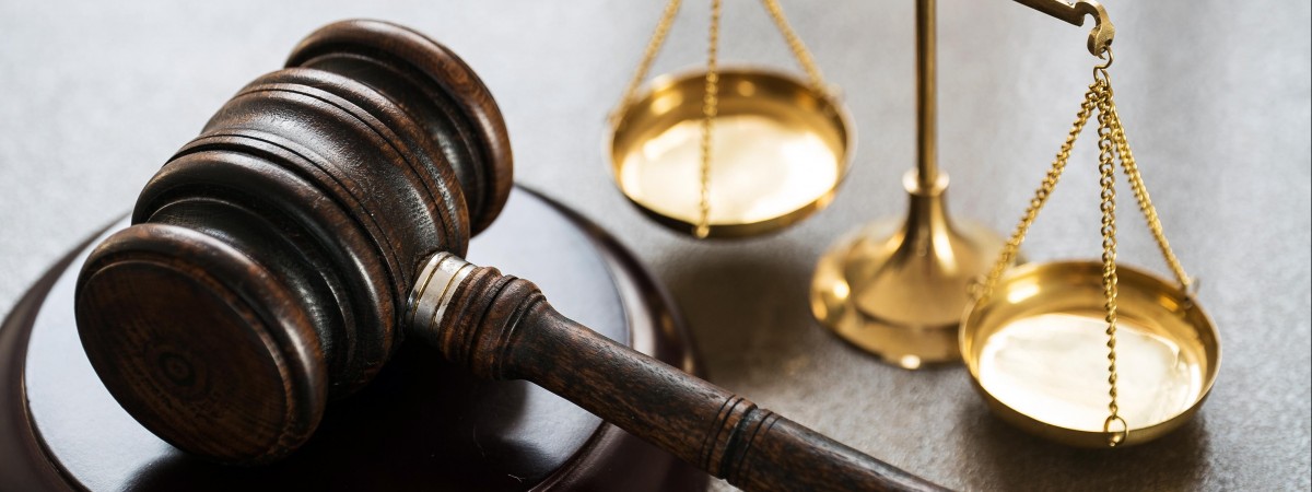 Najwyższy wymiar kary dla skorumpowanego policjanta. Zapadł wyrok w sprawie