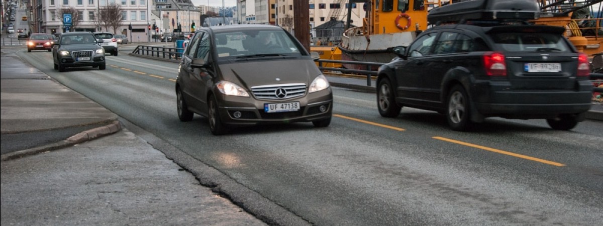 Kierowco, wyjeżdżasz na wakacje? To musisz wiedzieć o Zielonej Karcie
