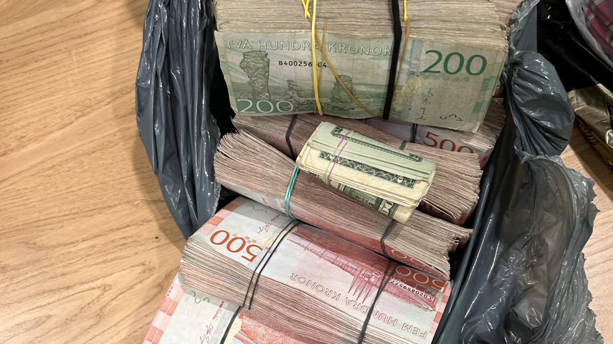 Celnicy z gigantyczną konfiskatą. To jedna z największych prób przemytu pieniędzy w Norwegii