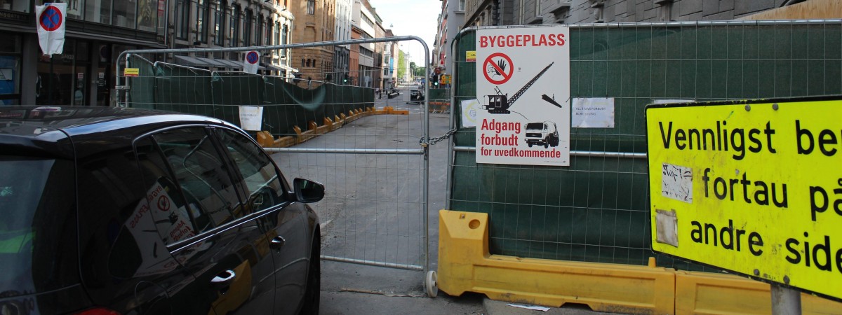 Nie płacili za nadgodziny, karma wróciła. Polska firma z mandatem na milion koron