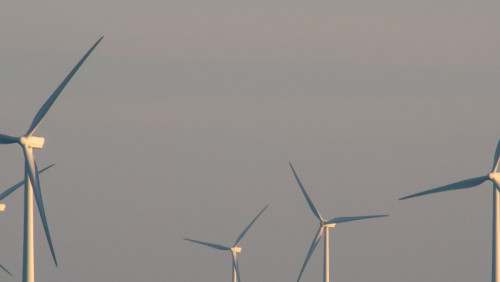 Pływająca farma wiatrowa zasili platformy wiertnicze. To pierwszy taki projekt na świecie