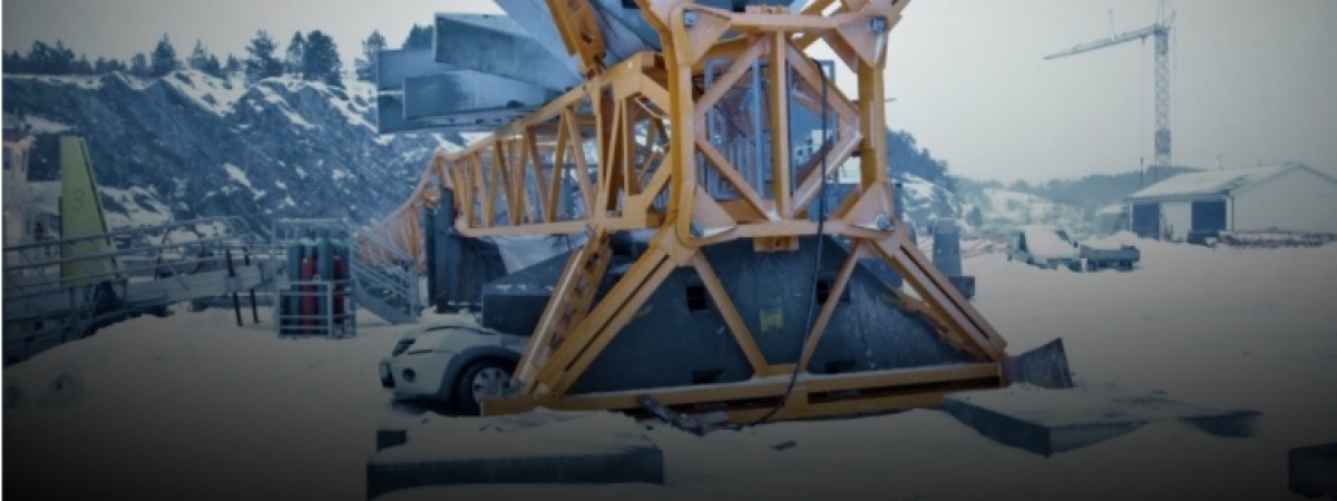 Pozrywane dachy, setki domów bez prądu. Tak wygląda Norwegia po huraganie Cora