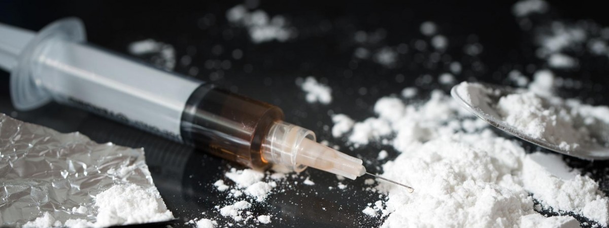 Terapia heroinowa coraz bliżej. Ministerstwo Zdrowia zapewni uzależnionym darmowe narkotyki
