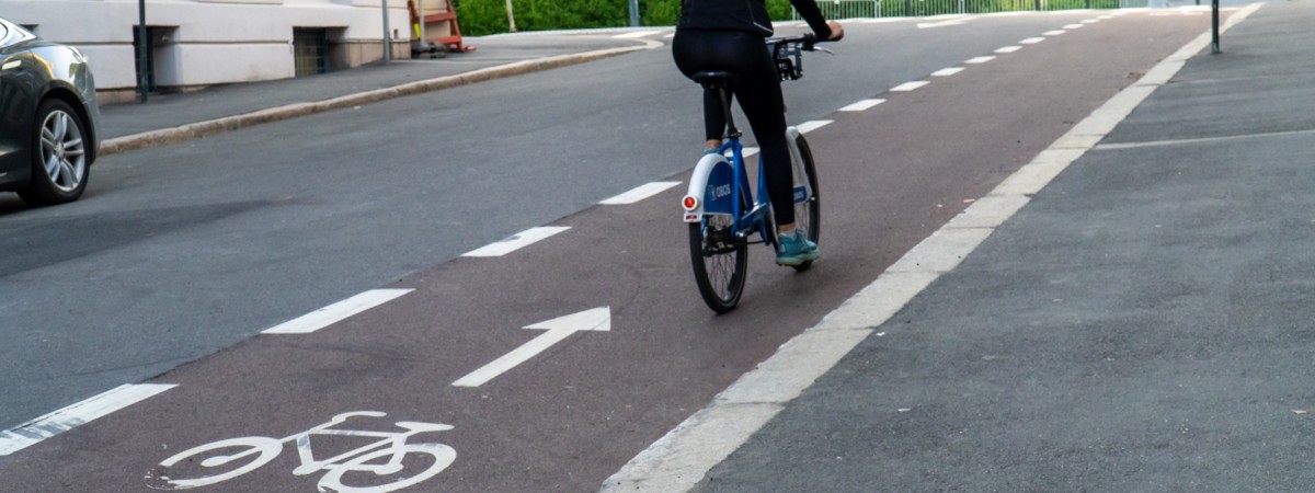 Darmowe bilety za jazdę rowerem? Nowy pomysł na ścisk w autobusach