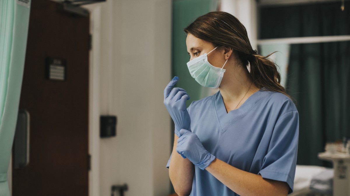 Szansa dla zagranicznych pielęgniarek: ruszy program doszkalający dla osób bez norweskiego wykształcenia