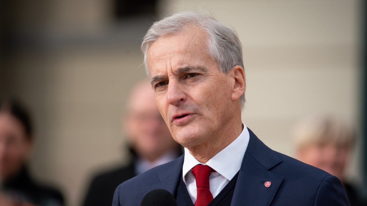 Jonas Gahr Støre na razie nie zachwyca. Co trzeci Norweg zadowolony z nowego premiera