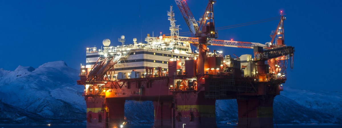 1000 pracowników branży naftowej odsuniętych od pracy. Powodem kwarantanna