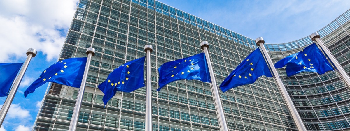 „Unia krytykuje i wyznacza terminy. Polska czuje się niesłusznie piętnowana.”: norweska prasa o konflikcie Polska-UE