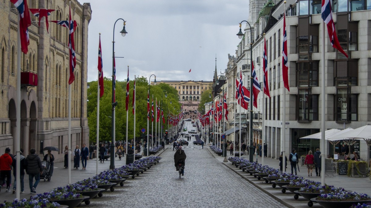 Norwegia trafiłaby na własną czerwoną listę: liczba infekcji nad fiordami przekroczyła dopuszczalny próg