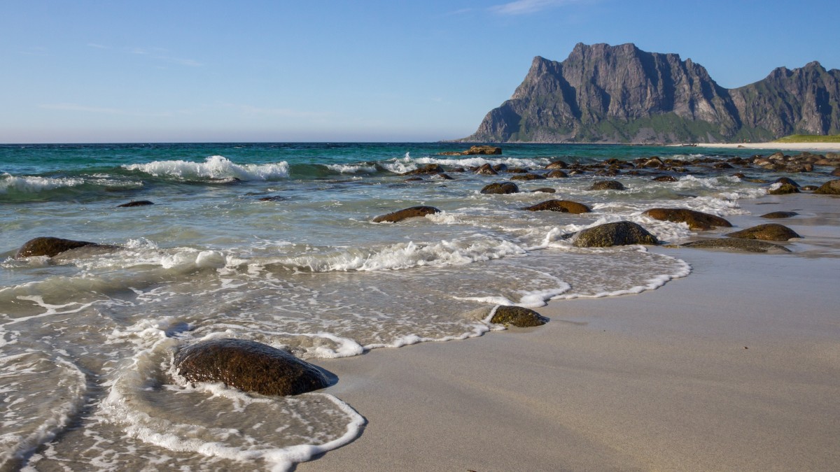 Norweskie plaże toną w plastiku. Wybrzeże nie spełnia unijnych norm