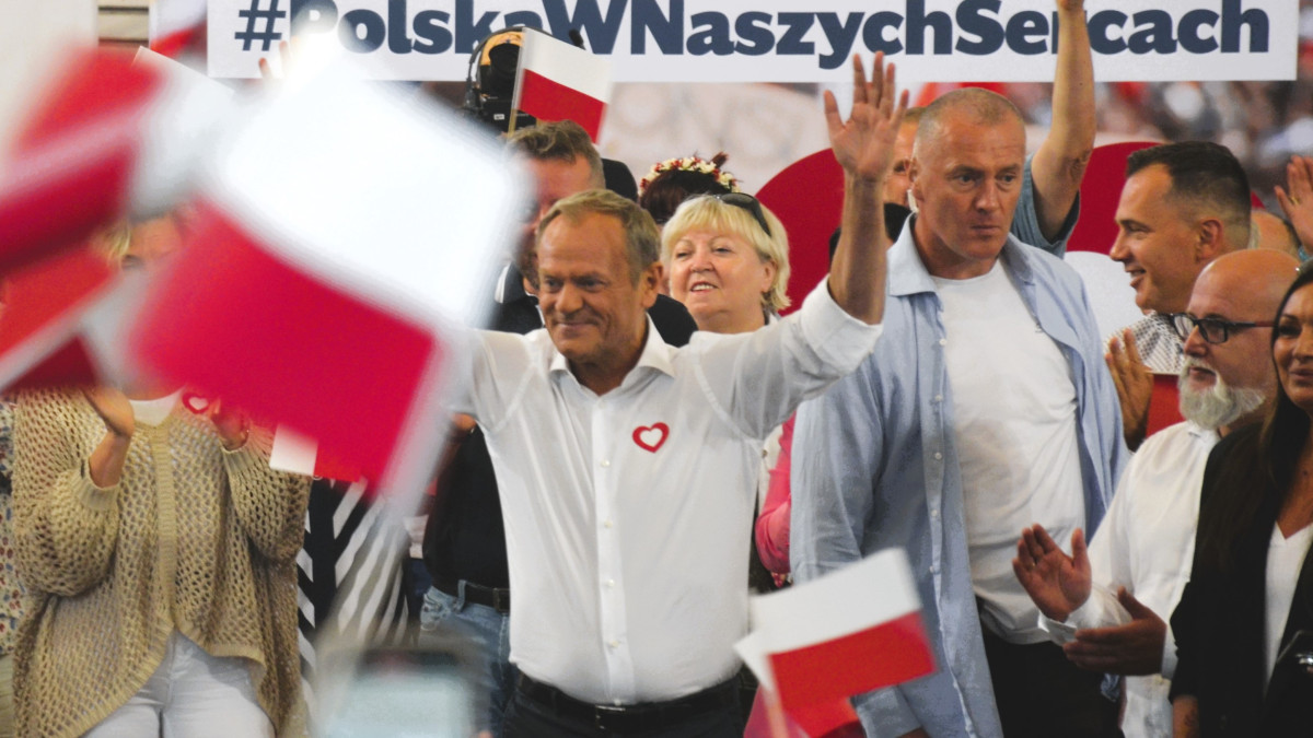 Exit poll 2023. Donald Tusk ogłosił koniec rządów PiS
