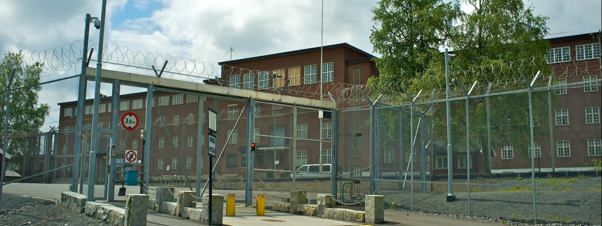 Norwegia płaci Holandii miliony koron za wynajem cel. Choć te norweskie wcale nie są przepełnione