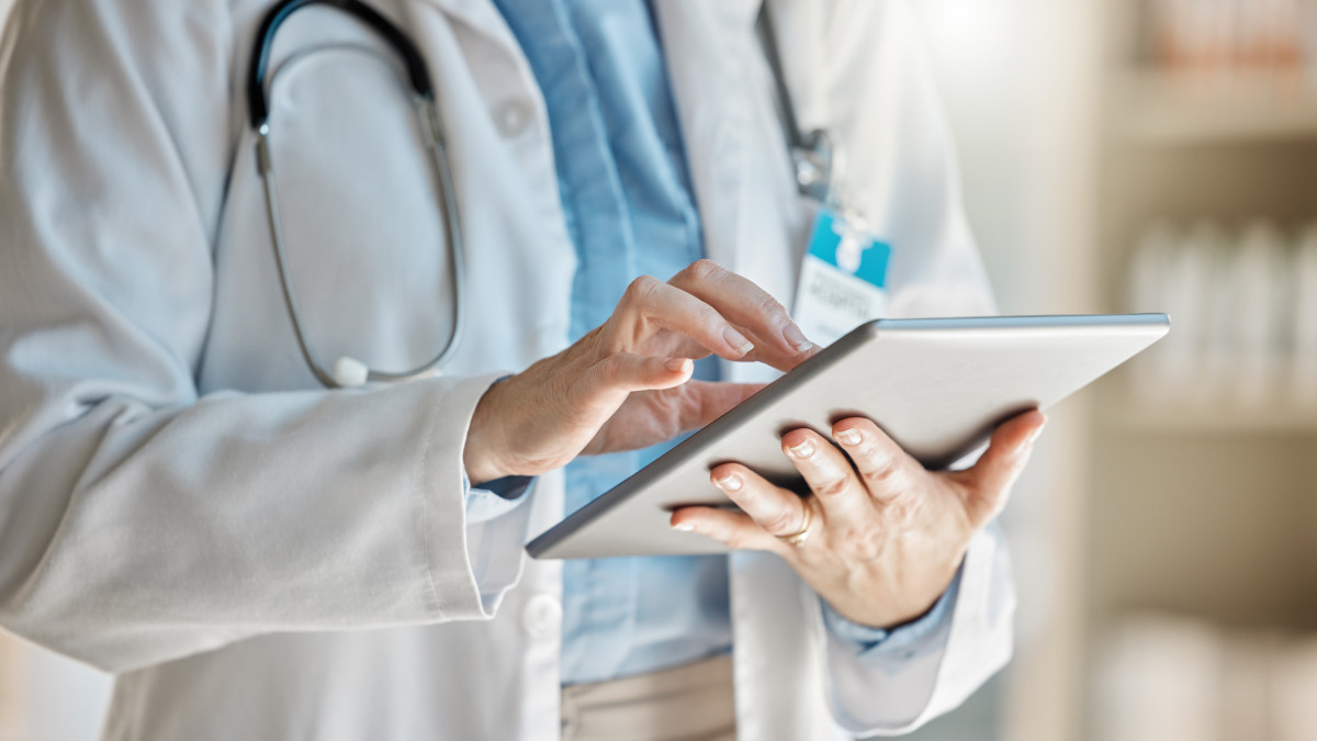 Opieka zdrowotna w Polsce i Norwegii może być bezpłatna. Sprawdź, jak o to zadbać