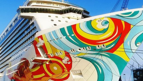 Takiego statku w Polsce jeszcze nie było: Norwegian Getaway wpłynie do Gdyni