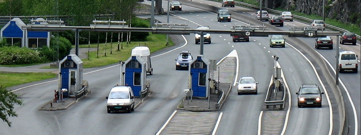 Wakacyjne bompenger: nawet 1000 koron za przejazd najpopularniejszymi trasami