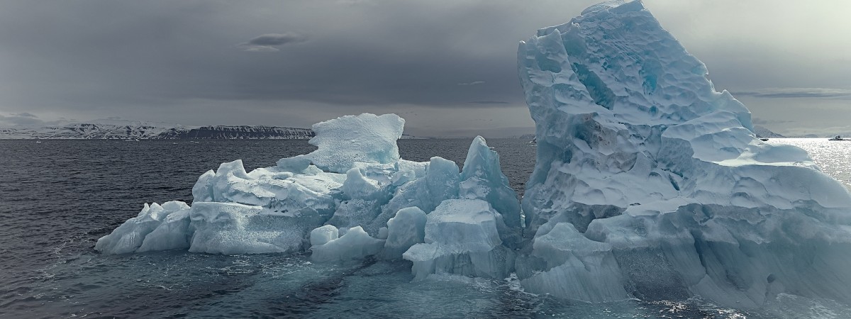 Butelka kosztuje „jedynie” 619 koron. Woda ze Svalbardu hitem sprzedaży