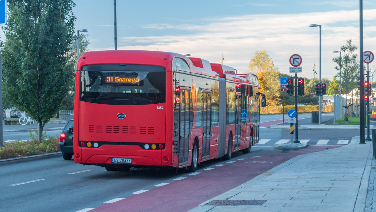 W Oslo znów jeździ się drożej. Ruter podniósł ceny biletów za transport publiczny