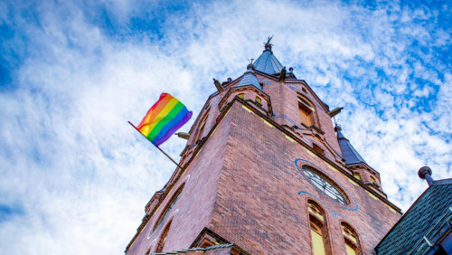 Kościół Norwegii przeprasza osoby LGBTQ+. Zaplanowano specjalną uroczystość