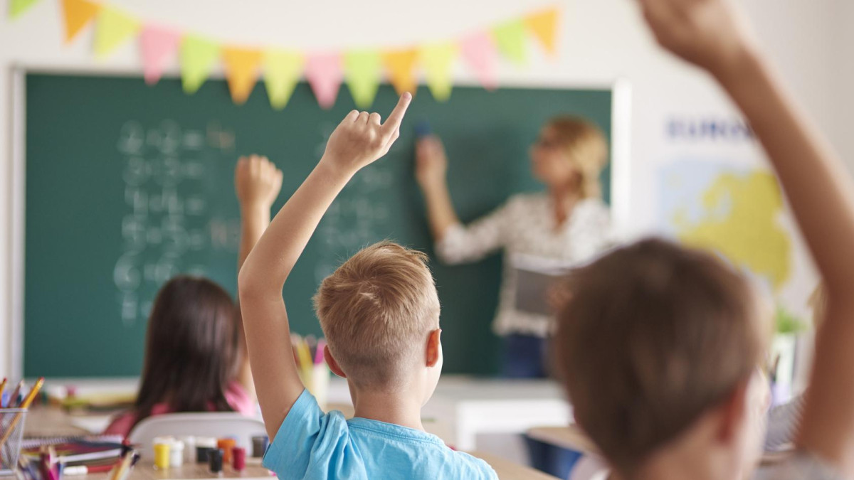 BOOM na prywatne szkoły w Norwegii. Rodzice zapisują dzieci... tuż po narodzinach