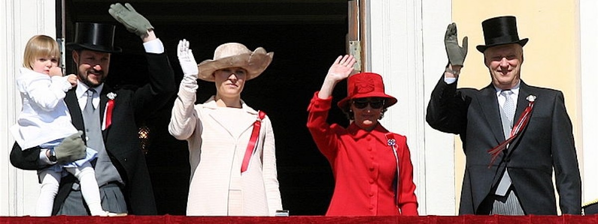  Mezalianse, rozwody, zdrady – norweska rodzina królewska od lat w centrum uwagi