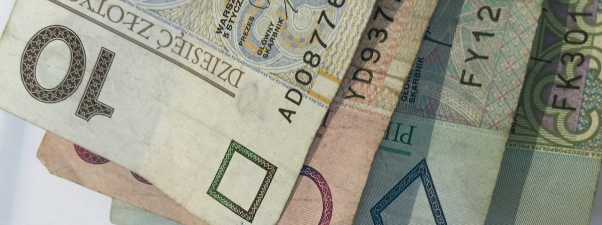 „Polskie władze płacą młodym, żeby zostali w kraju”: norweskie media o próbie powstrzymania emigracji