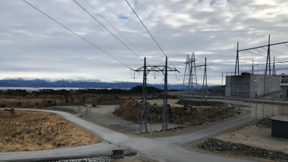 Rząd nie spieszy się z zabezpieczeniem dostaw energii. Nowe przepisy dopiero na wiosnę