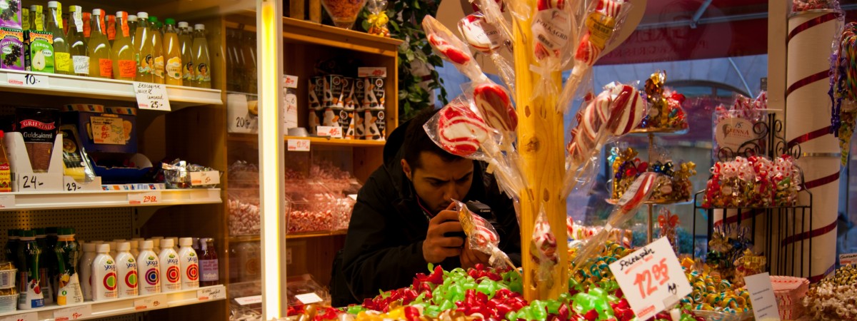 Coraz więcej pieniędzy na handel przygraniczny. W ciągu roku Norwegowie wydali… 14,9 miliardów koron