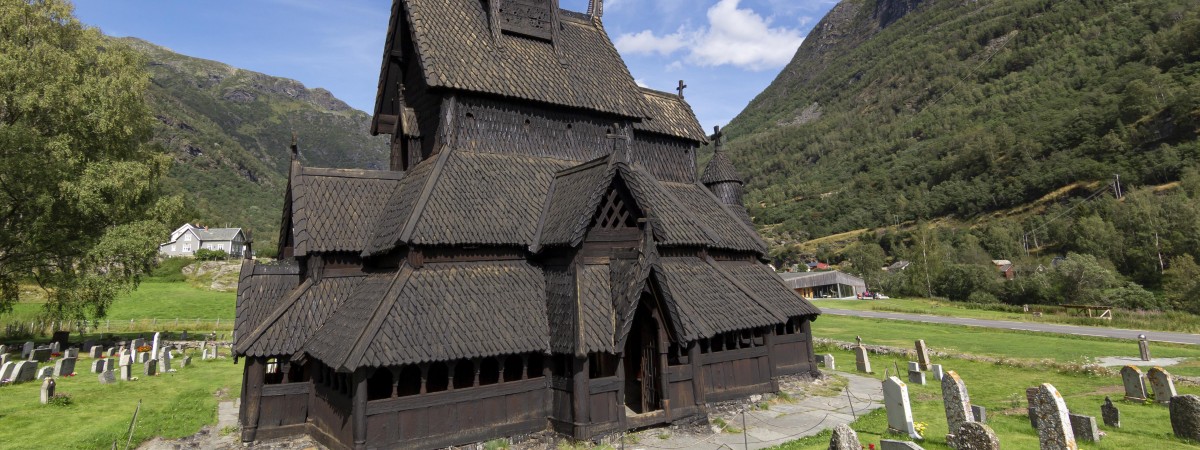Można już zwiedzać najstarszy norweski kościół klepkowy. Liczy ponad 800 lat
