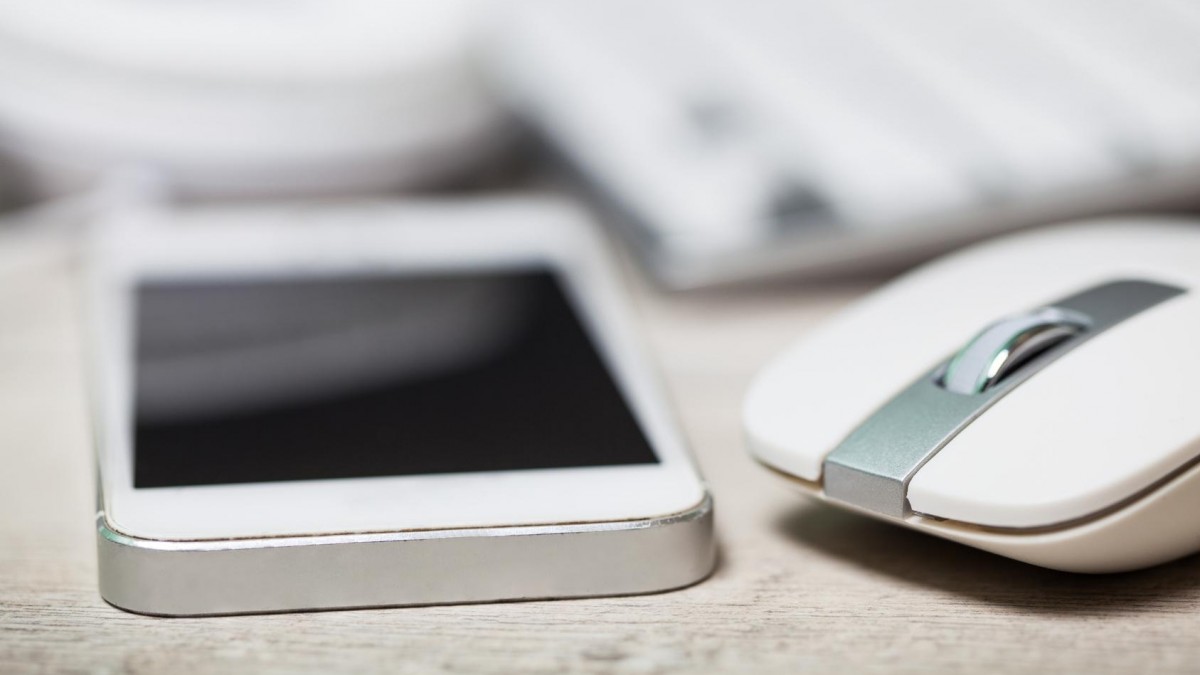 MSZ informuje o próbach oszustwa: sprawcy straszą kłopotami z pozwoleniem na pobyt