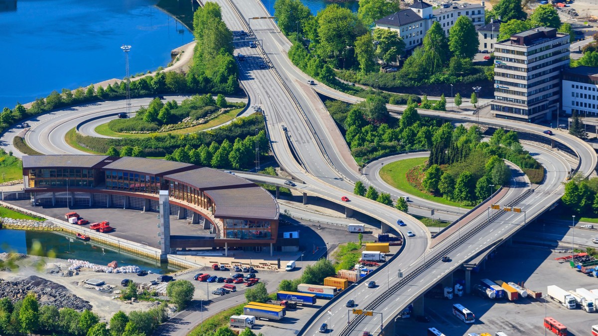 Chcą mniejszego limitu prędkości na autostradach. Byłoby to 90 km/h