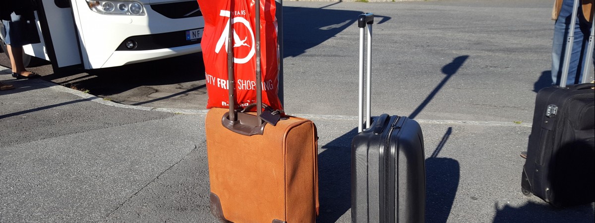 Poświąteczne powroty. Co Polacy przewożą w walizkach?