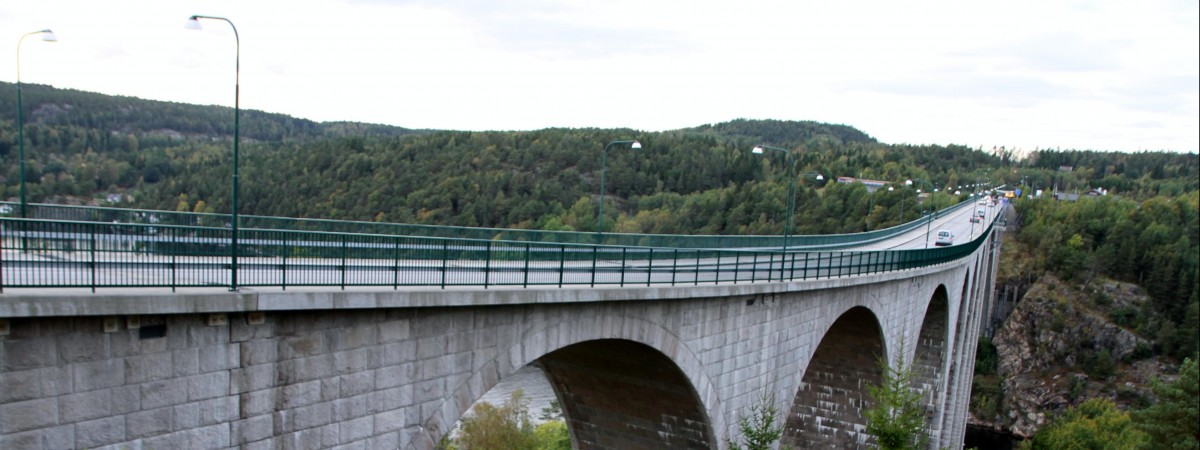 Chciał oszukać Norwegię na milion koron. Powstrzymali go celnicy