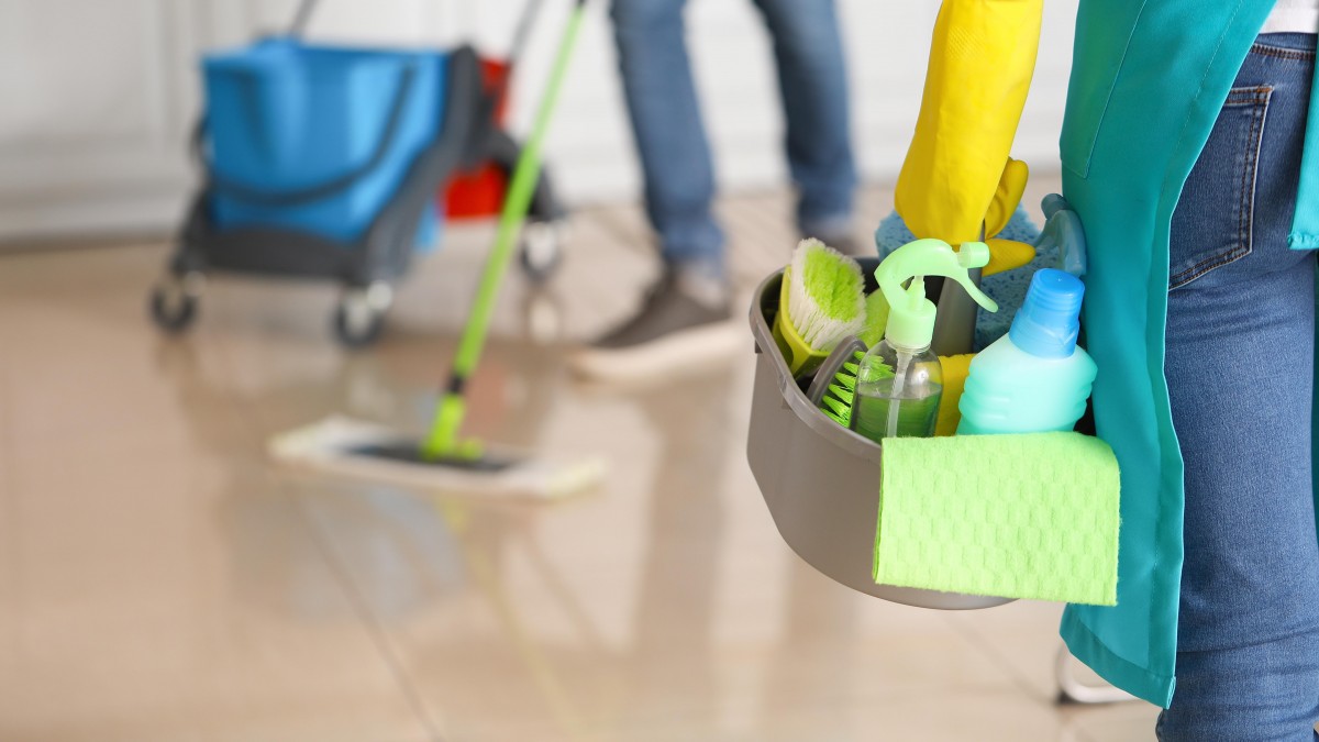 Będą kontrole Inspekcji Pracy. Tym razem pod lupą branża sprzątająca