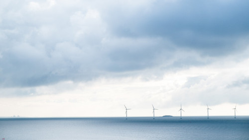 Morskie farmy wiatrowe na fali. Norwegia chce zdominować sektor energii odnawialnej