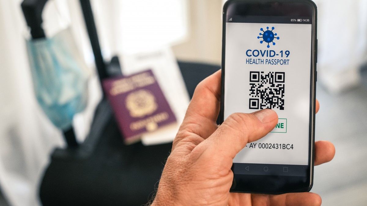 Paszport covidowy coraz bliżej. Pierwsza wersja już w maju