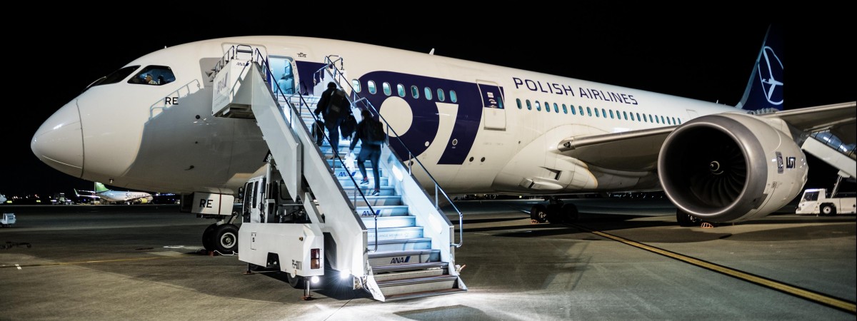 Polacy korzystają z lotów czarterowych. Wciąż można wrócić do kraju ze Skandynawii