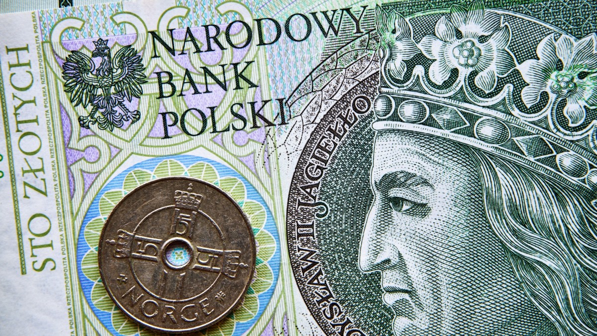 Kolejne załamanie kursu korony. Złoty był silniejszy tylko podczas pandemii