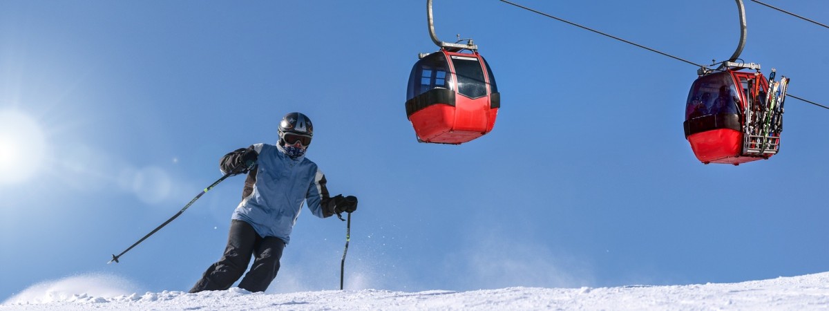 Mało wypadków na drogach, mnóstwo interwencji ratowników w górach: święta pod znakiem rekordów