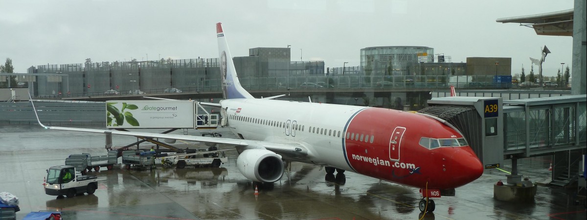 Miliony litrów ciepłej wody, prawie 18 000 interwencji: zima zafundowała lotnisku „lodowy” rekord