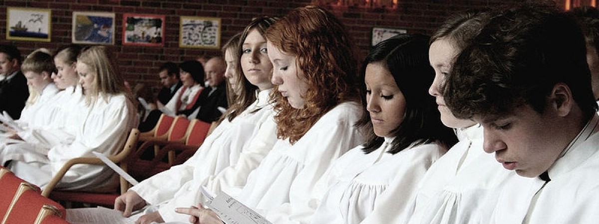 Religijne wydarzenie czy pogoń za pieniędzmi? Norwegowie wydają fortunę na konfirmację dzieci