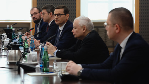 „Nacjonalistyczny rząd, hamulec UE, Polska na rozdrożu”. Norweskie media ostro przed wyborami parlamentarnymi