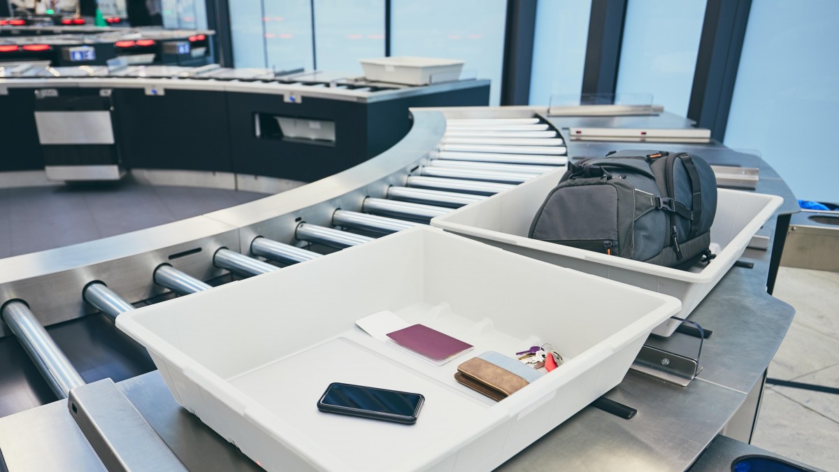 Przewóz gotówki przez norweską granicę: ile trzeba oclić i za co grozi kara finansowa