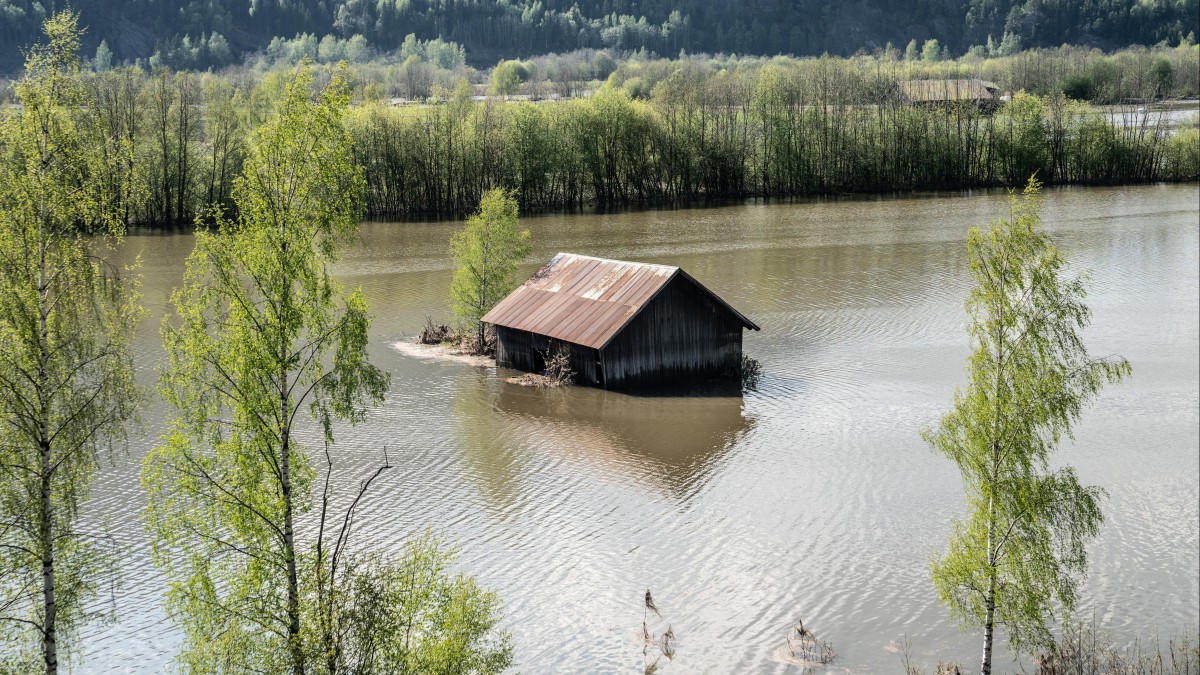 Po ekstremalnej pogodzie w Norwegii pozostało wiele szkód. Te 10 gmin może najbardziej ucierpieć w przyszłości