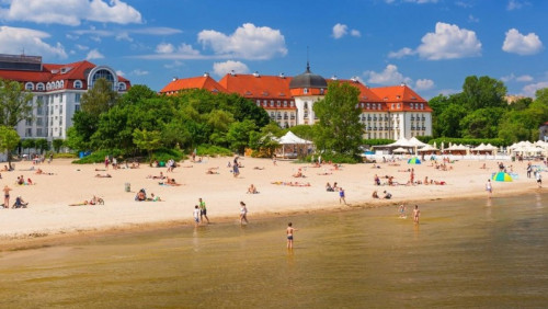 4-latka z Norwegii zgubiła się na plaży w Sopocie. Przeszła samotnie trzy kilometry