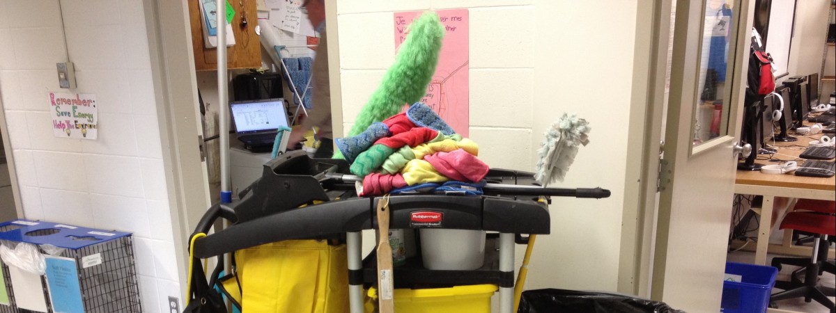 Połowa klientów nie sprawdza, które sprzątaczki pracują na czarno. Inspekcja Pracy bije na alarm 