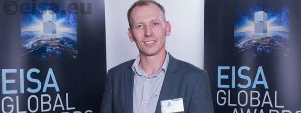 #PolakPotrafi: Wygrywa międzynarodowe konkursy fotograficzne. „Norwegia mnie urzekła, żyje się tu lepiej”