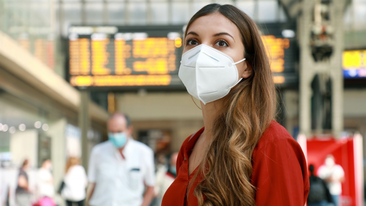 Maseczki zostaną w Norwegii? Społeczeństwo chce z nich korzystać na wzór Japonii