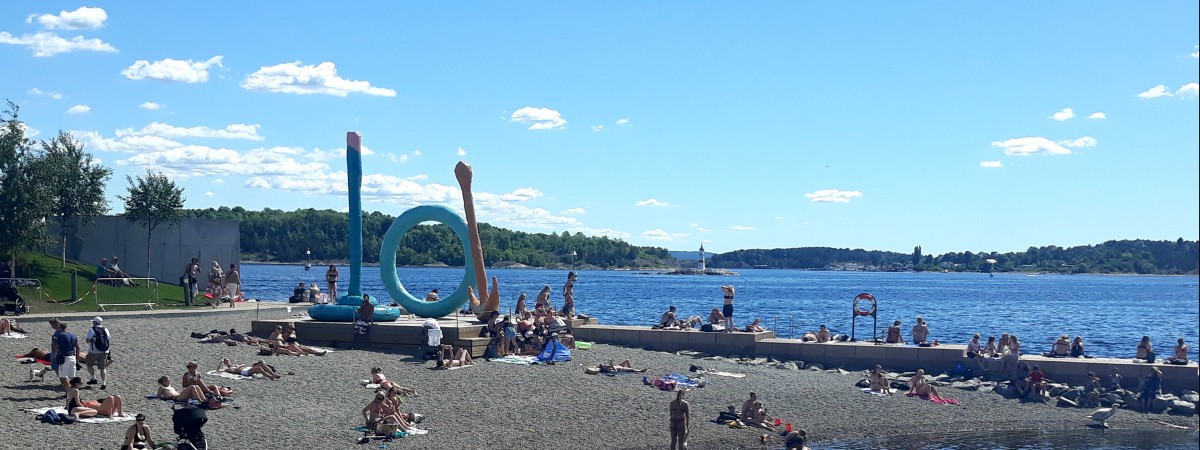 Ostrożnie z kąpielami: w fiordach pojawiły się mięsożerne bakterie